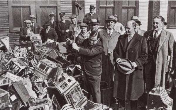 утилизация первых игровых автоматов