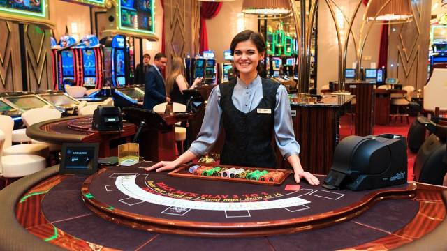 В чьей победе заинтересован крупье?