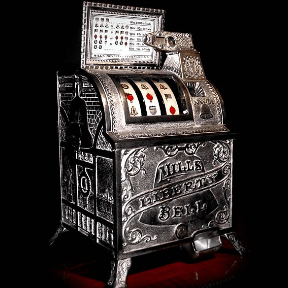 Первый игровой автомат Колокол Свободы