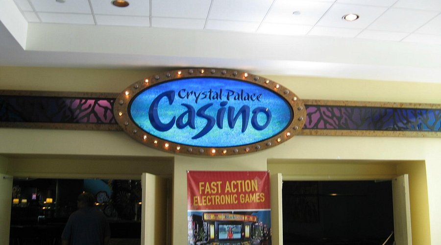 Первое серьезное вложение Фила Раффина в игорный бизнес, это покупка казино на Багамах