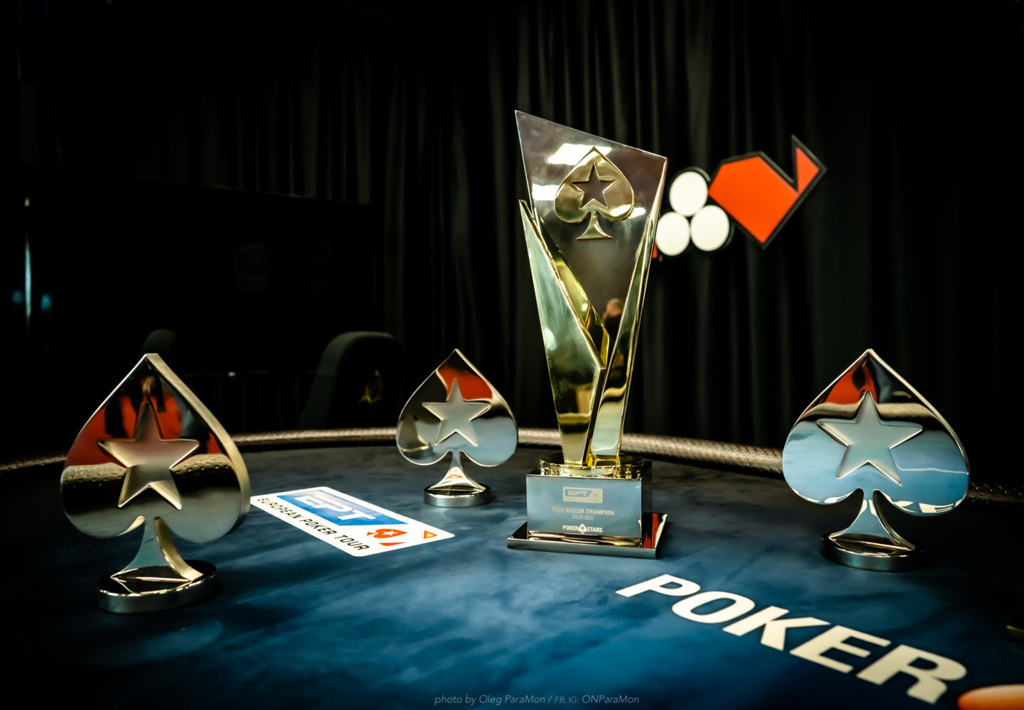 победа команды PokerStars над Full Tilt