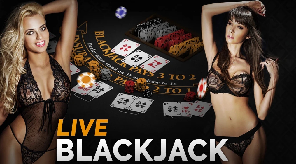 Живой дилер в игре блэкджек