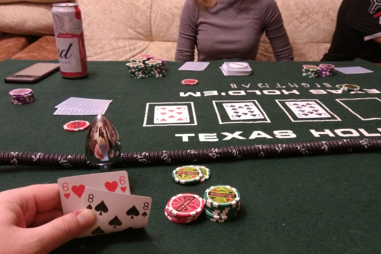 Рискованные ситуации в покерном турнире