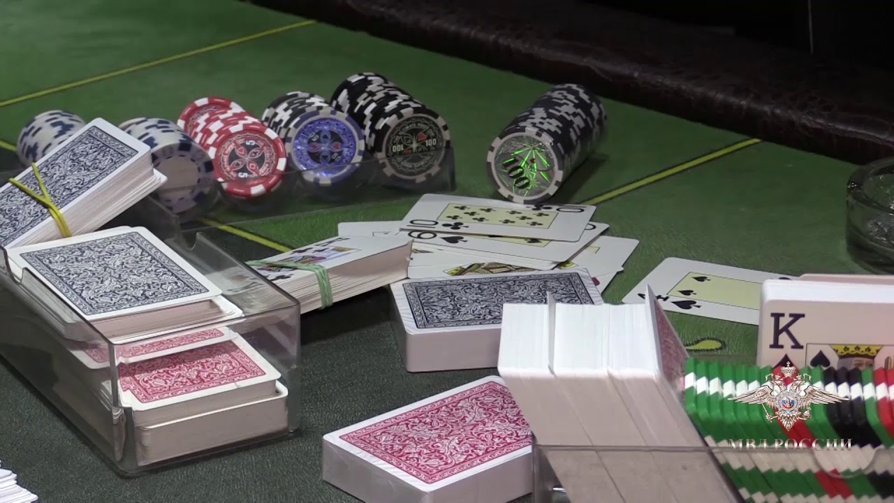 изъятые принадлежности подпольного покерного клуба