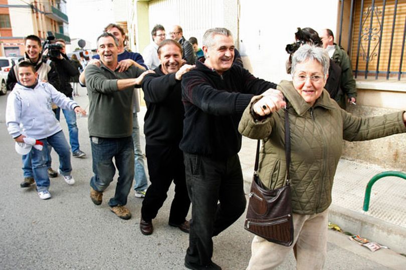 коллективное везение в лотерее